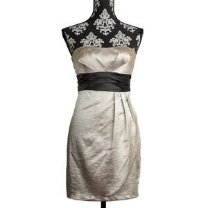 Women's Champagne Y2k Style Baby Doll Strapless Mini Dress w/ Bow Detail - Sz 3